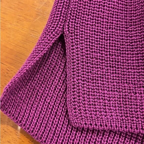 Eleven Six violet Elsi v neck Peruvian cotton sweater
Size XS/small - Picture 6 of 11